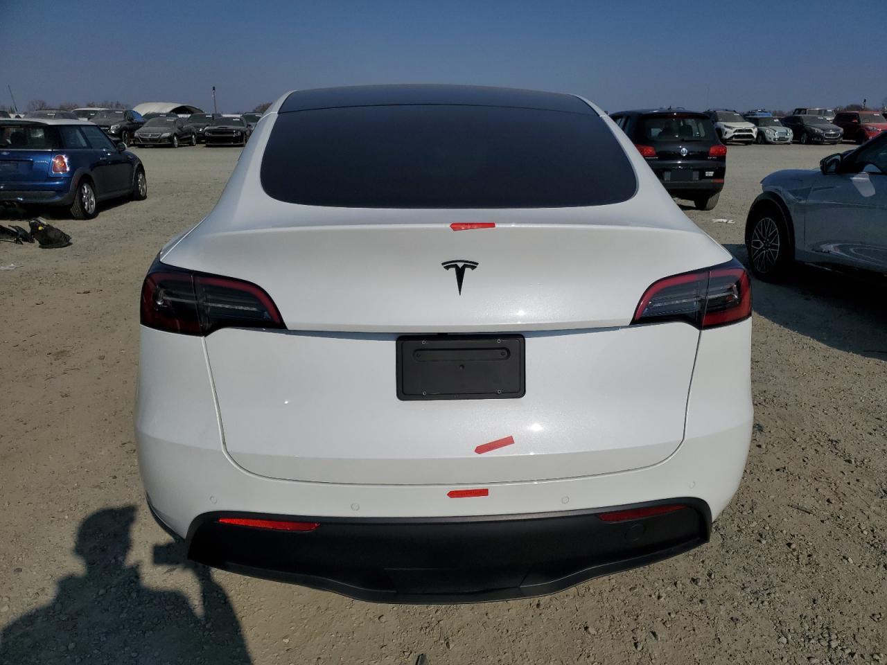 2022 TESLA MODEL Y  VIN:7SAYGDEE9NF411550