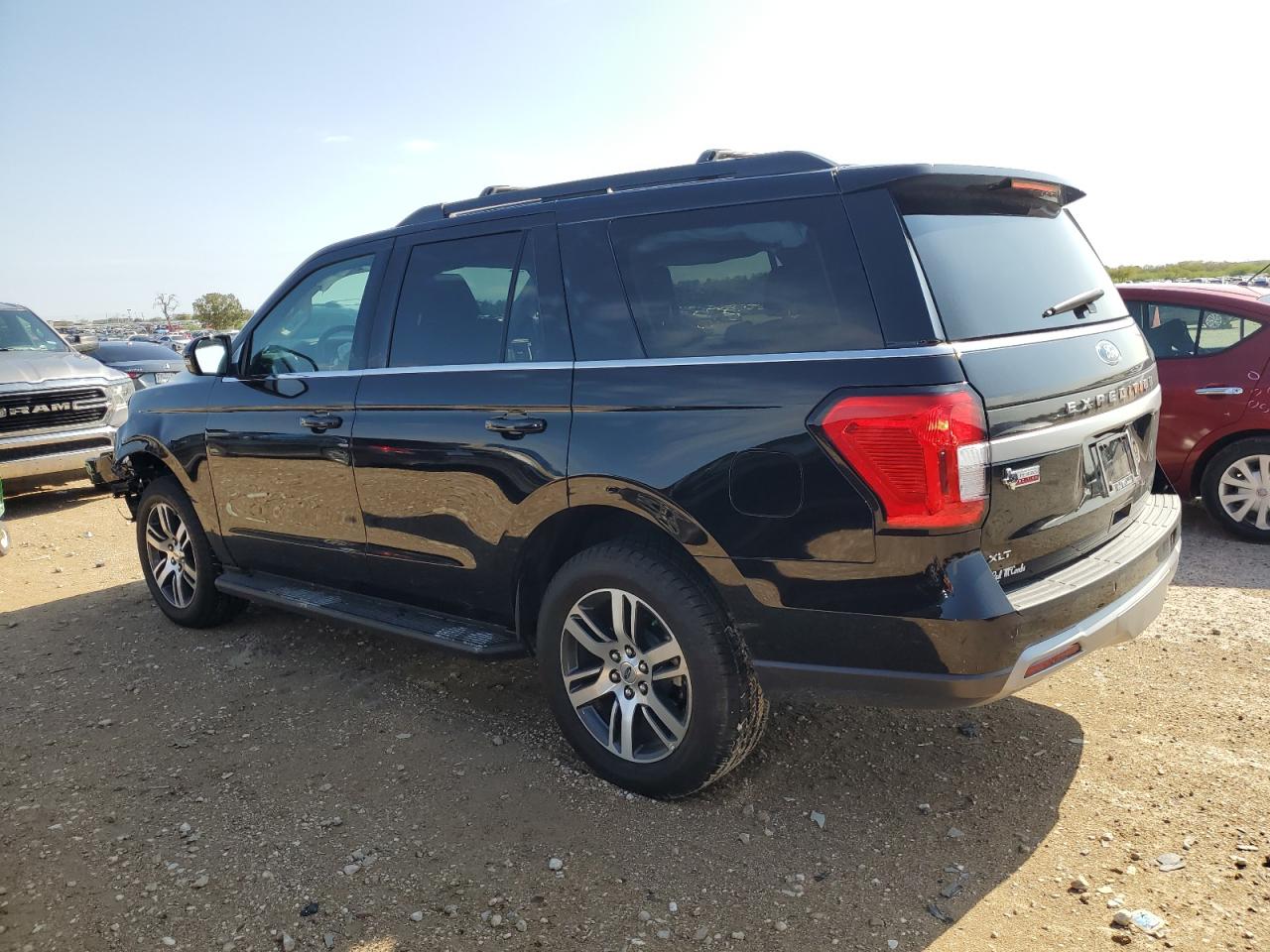 2024 FORD EXPEDITION XLT VIN:1FMJU1H83REA57412