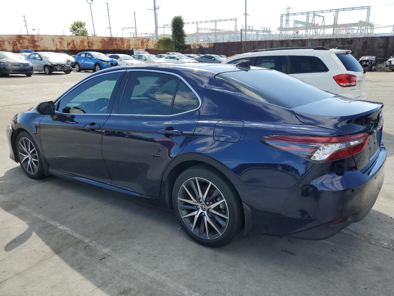 2022 TOYOTA CAMRY XLE VIN:4T1FZ1AK1NU065523