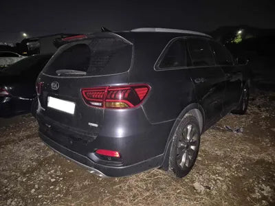 2017 Kia Sorento KNAPH81BBJA417642 VIN:KNAPH81BBJA417642