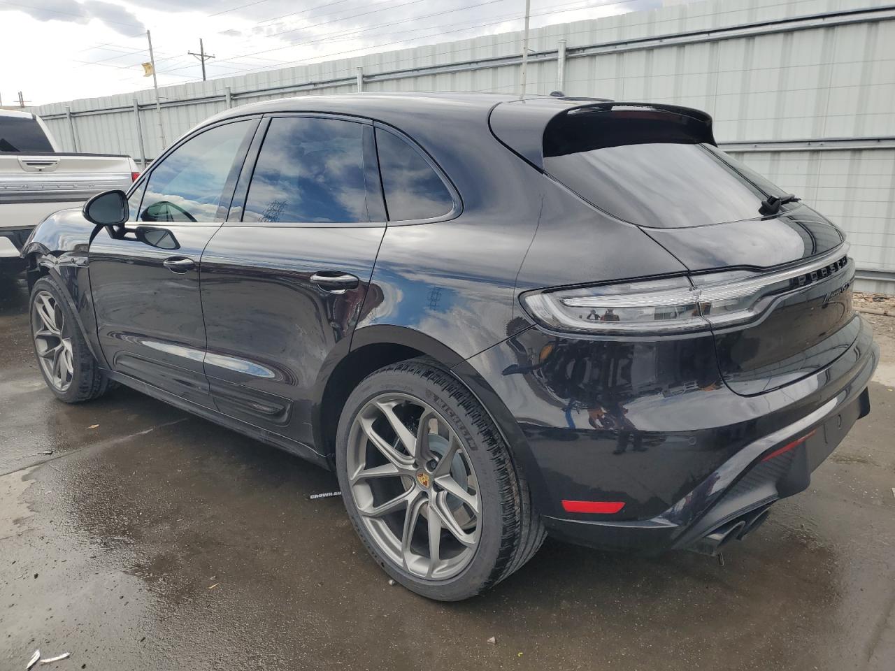 2022 PORSCHE MACAN GTS VIN:WP1AF2A56NLB30474