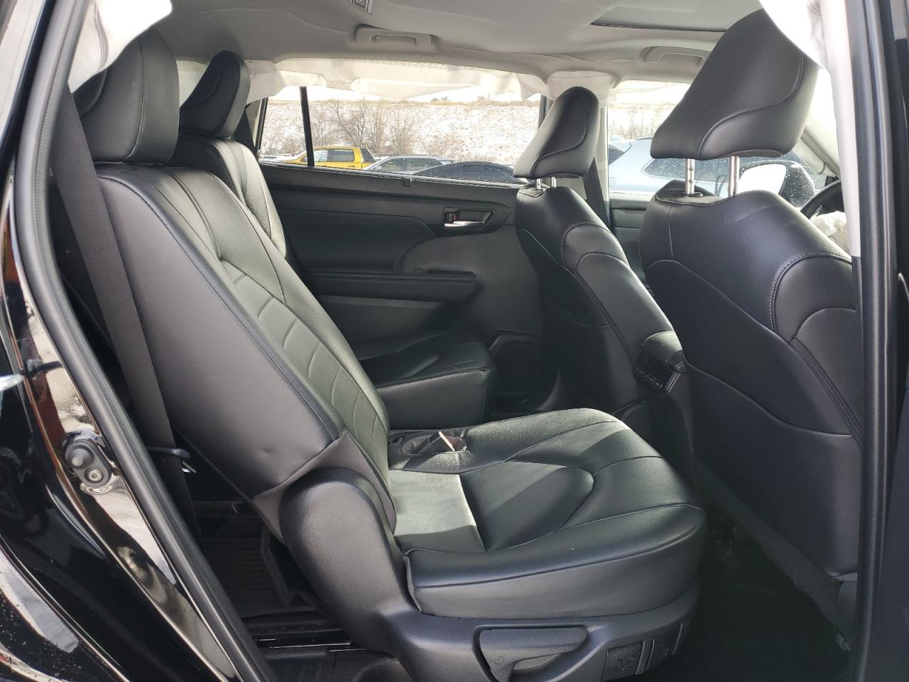 2023 TOYOTA HIGHLANDER L VIN:5TDKDRBH1PS018745