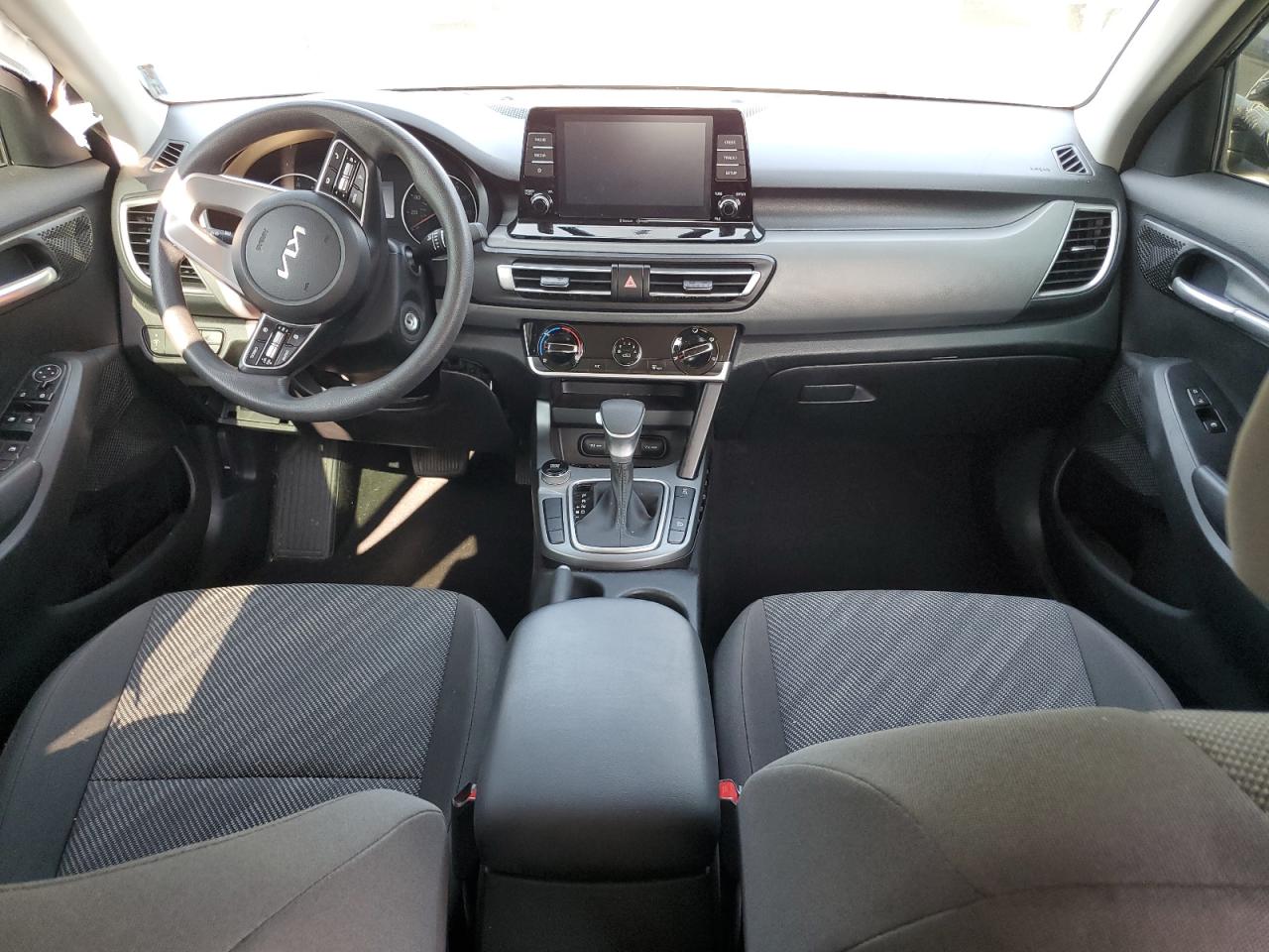 2023 KIA SELTOS LX VIN:KNDEPCAA9P7363361