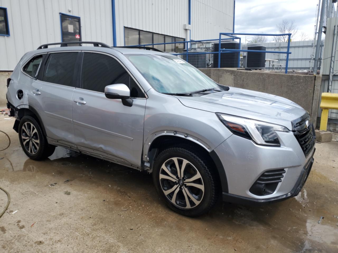 2022 SUBARU FORESTER LIMITED VIN:JF2SKANCXNH466380