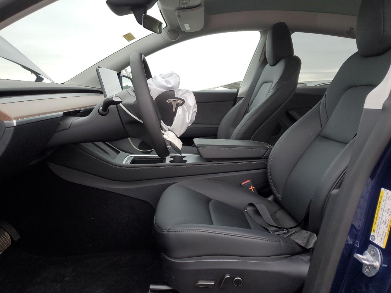 2024 TESLA MODEL Y  VIN:7SAYGDED7RF181553