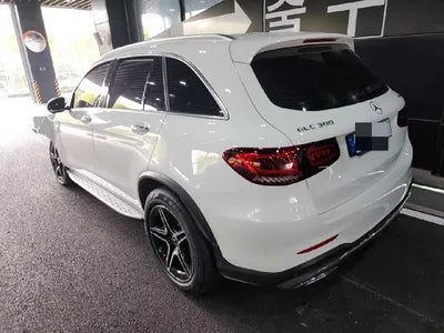 2022 Mercedes-Benz GLC 300 VIN: