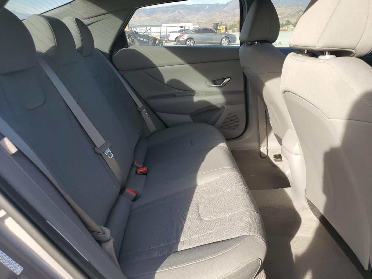 2024 HYUNDAI ELANTRA SE VIN:KMHLL4DG9RU777460