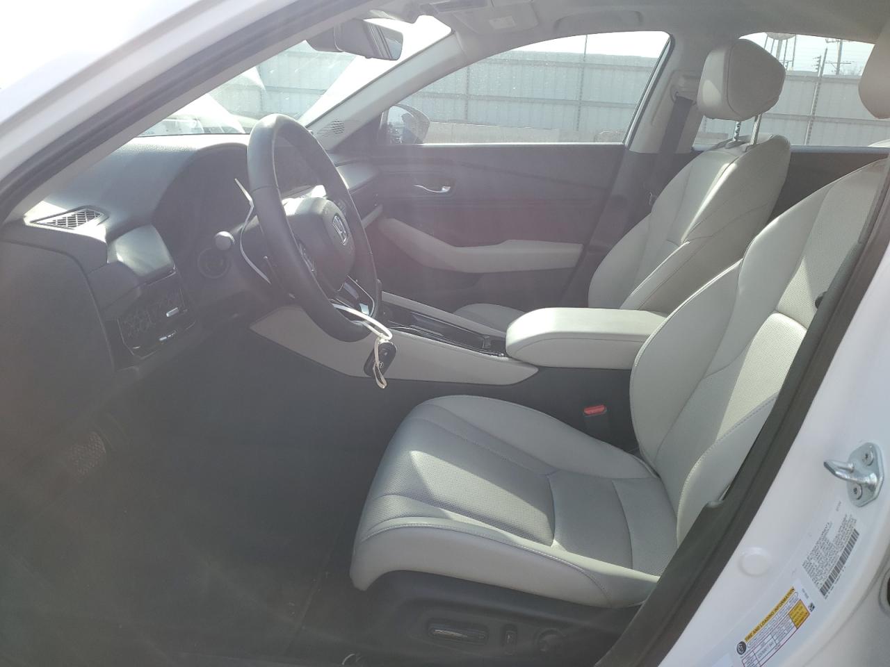 2024 HONDA ACCORD HYBRID EXL VIN:1HGCY2F64RA082515