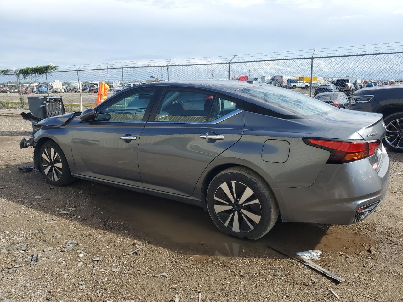2022 NISSAN ALTIMA SV VIN:1N4BL4DV3NN383297