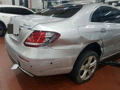 2018 Mercedes-Benz E 220 WDDZF0FB1JA475933 VIN:WDDZF0FB1JA475933