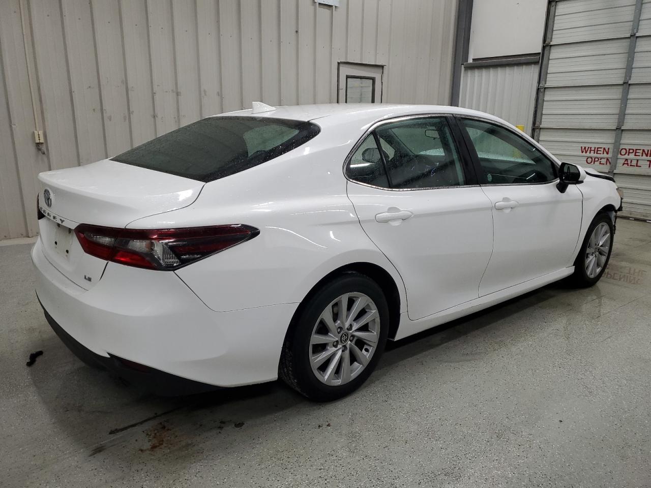 2022 TOYOTA CAMRY LE VIN:4T1C11AK9NU498470