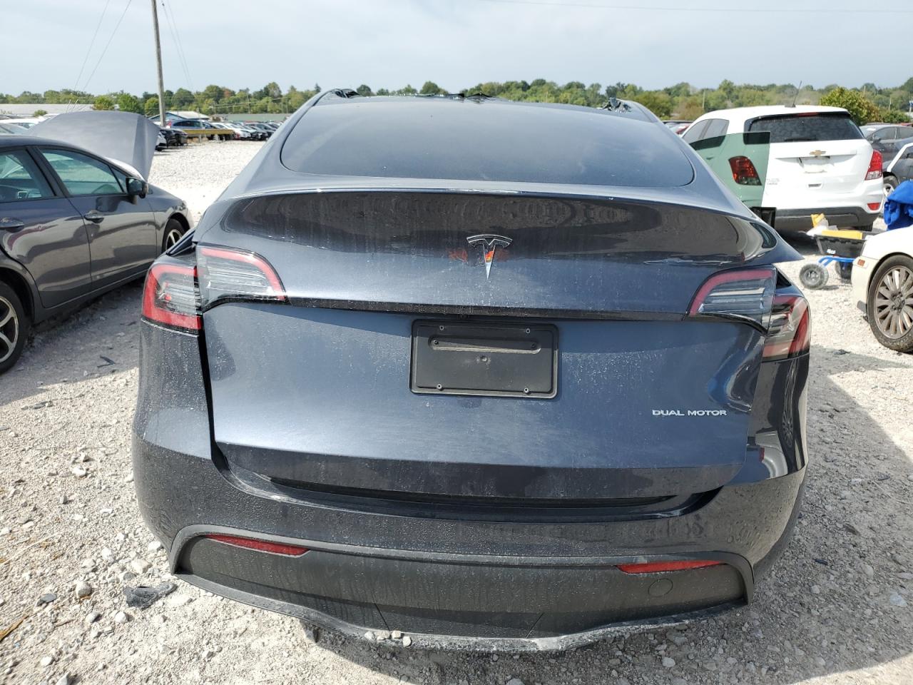 2022 TESLA MODEL Y  VIN:7SAYGDEE4NA019623