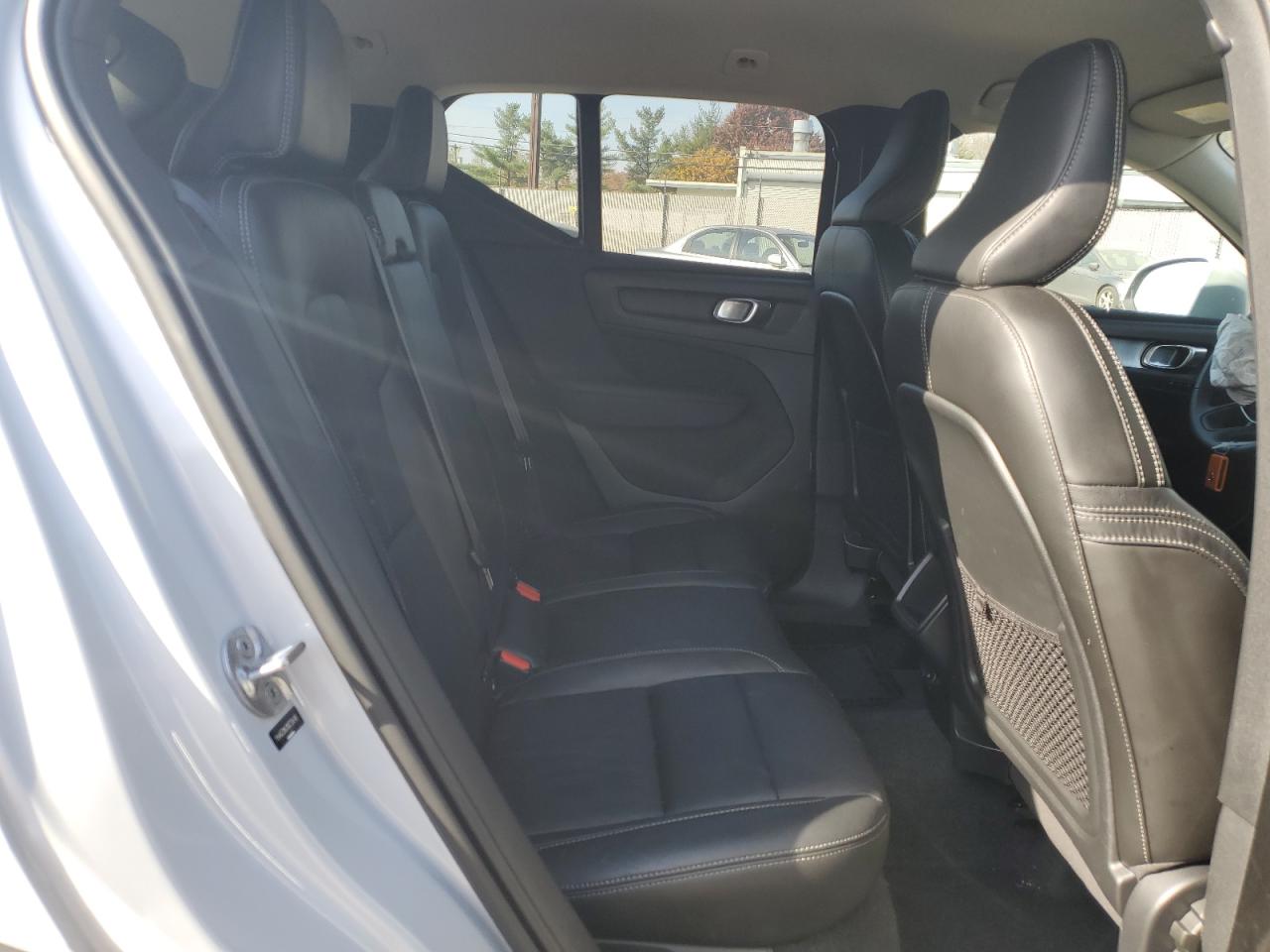 2022 VOLVO XC40 T4 MOMENTUM VIN:YV4AC2HK2N2726416