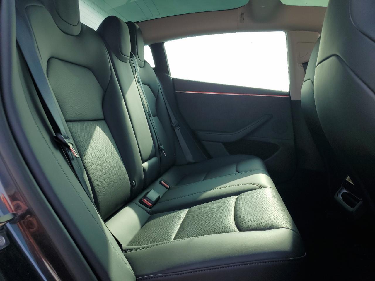 2024 TESLA MODEL 3  VIN:5YJ3E1ET0RF809813