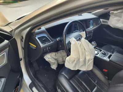 2017 Genesis G80 VIN: