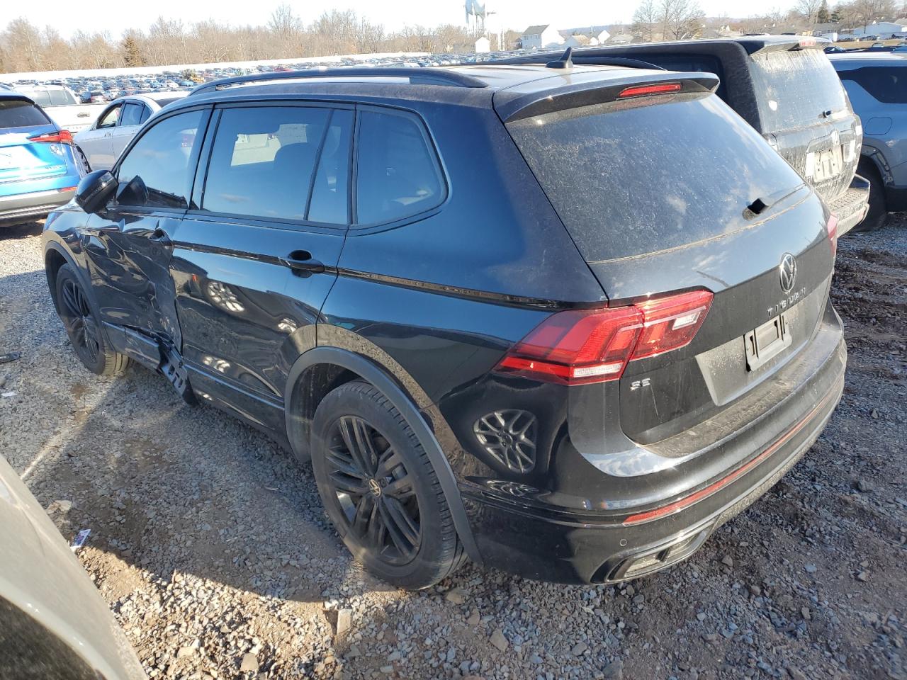 2022 VOLKSWAGEN TIGUAN SE R-LINE BLACK VIN:3VV8B7AX0NM005870