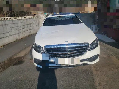 2019 Mercedes-Benz E 220 WDDZF0FB8KA533585 VIN:WDDZF0FB8KA533585