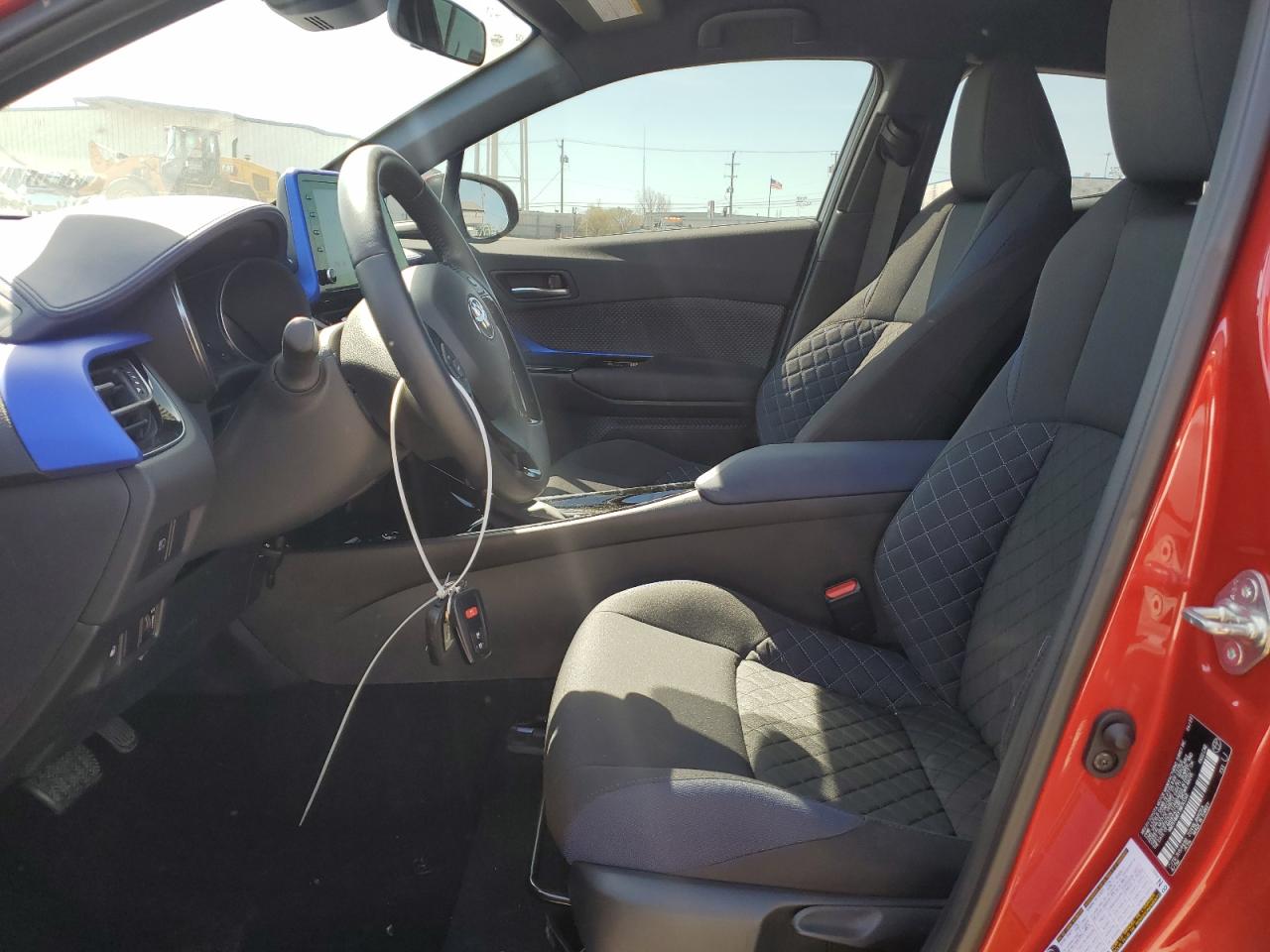 2022 TOYOTA C-HR XLE VIN:NMTKHMBX1NR145540