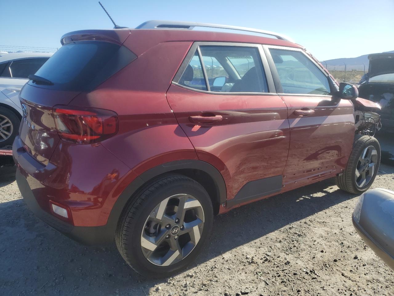2024 HYUNDAI VENUE SEL VIN:KMHRC8A32RU285324