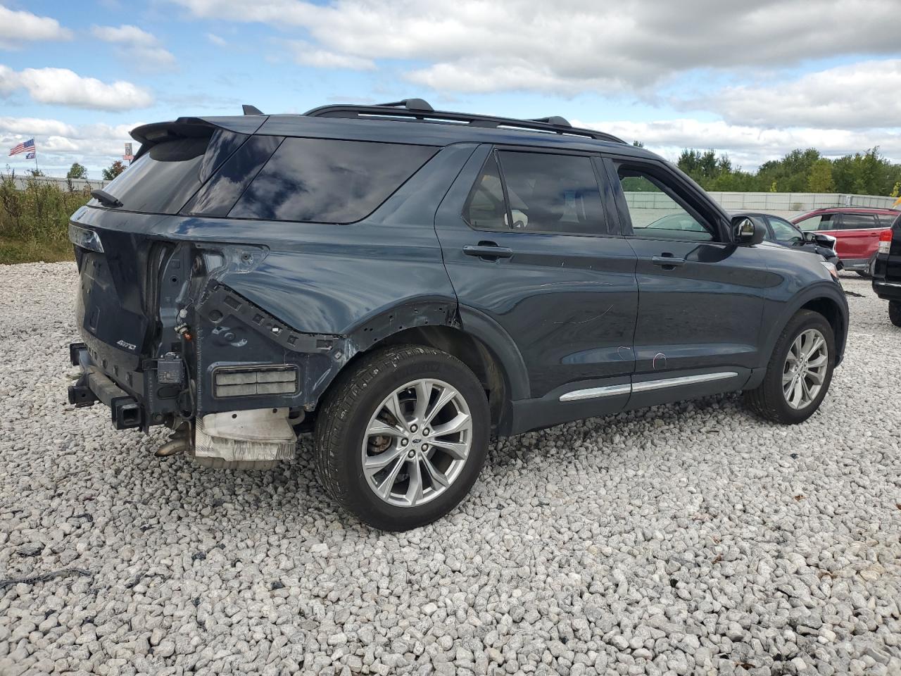 2022 FORD EXPLORER XLT VIN:1FMSK8DH7NGA93143