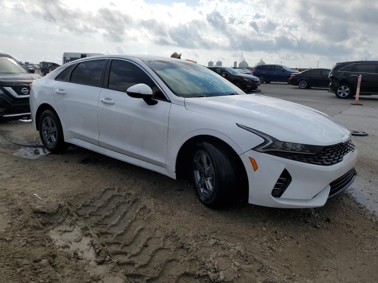 2022 KIA K5 LXS VIN:5XXG14J20NG107753