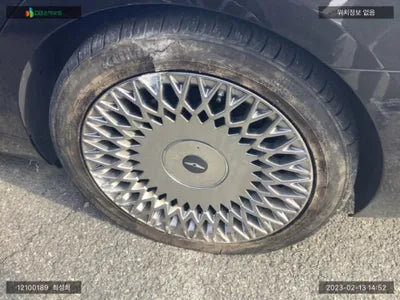 2018 Genesis G90 KMHG241DDKU055868 VIN:KMHG241DDKU055868