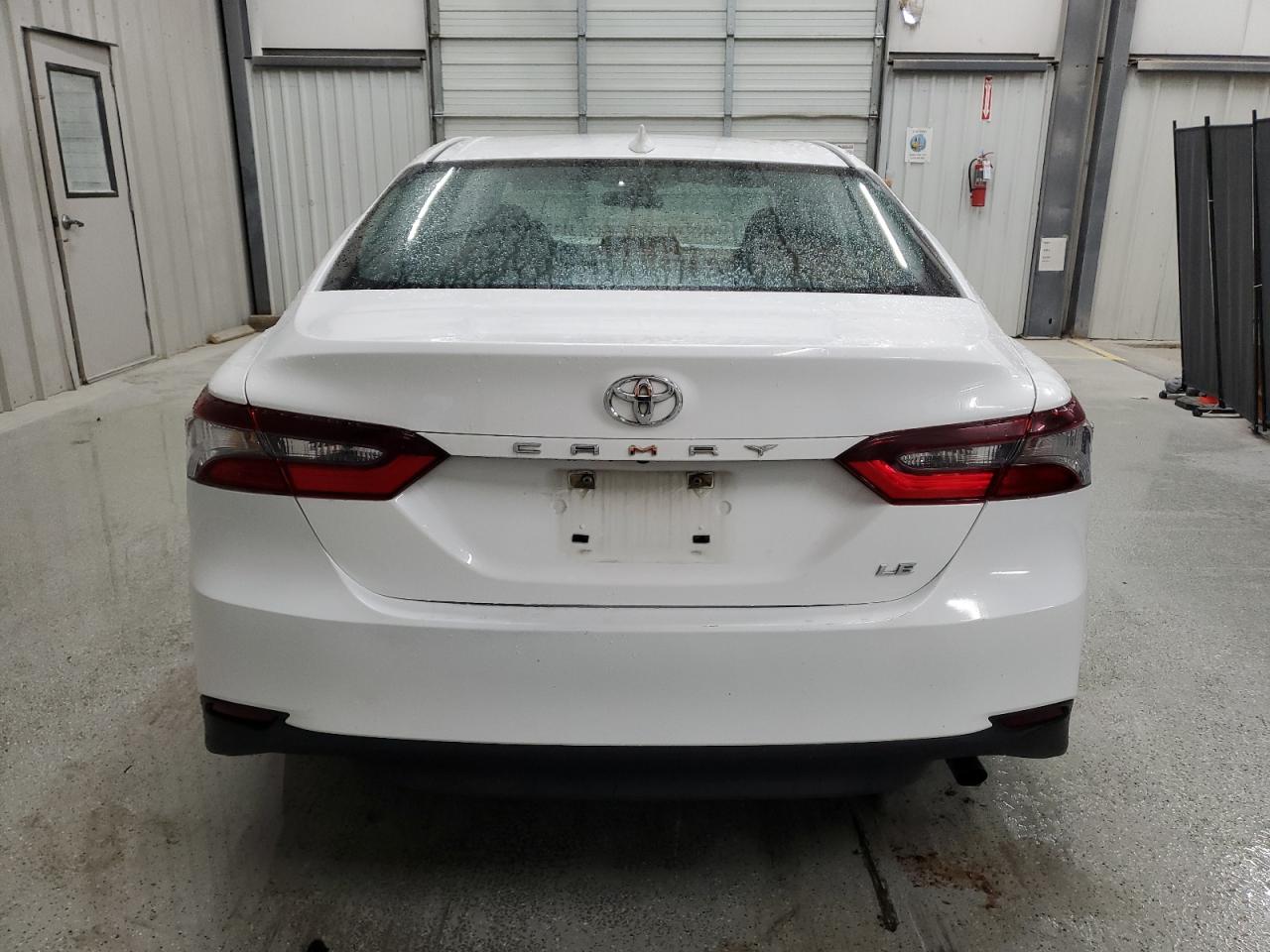 2022 TOYOTA CAMRY LE VIN:4T1C11AK9NU498470