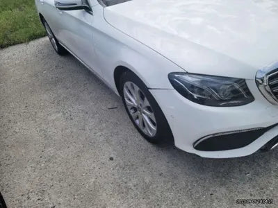 2018 Mercedes-Benz E 220 000KMWDDZF0FB9JA4 VIN:000KMWDDZF0FB9JA4