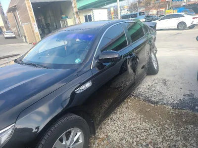 2016 Kia K5 KNAGU416BGA045590 VIN:KNAGU416BGA045590