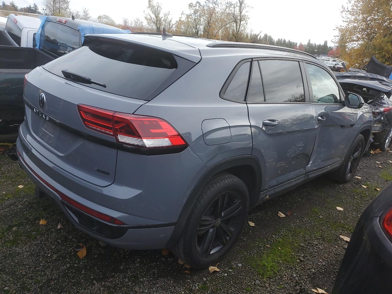 2023 VOLKSWAGEN ATLAS CROSS SPORT SEL R-LINE VIN:1V2SE2CA8PC210959