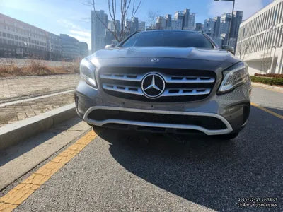 2018 Mercedes-Benz GLA 220 VIN:
