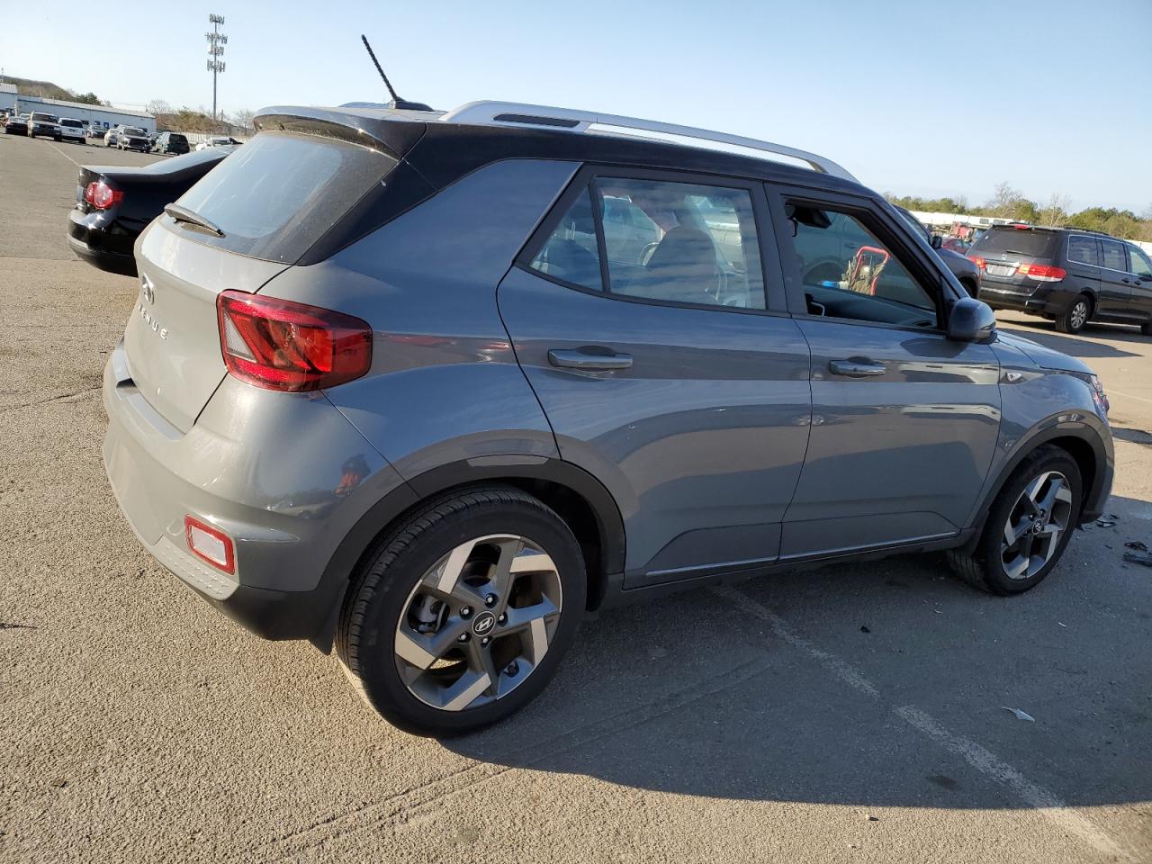2023 HYUNDAI VENUE SEL VIN:KMHRC8A37PU221082