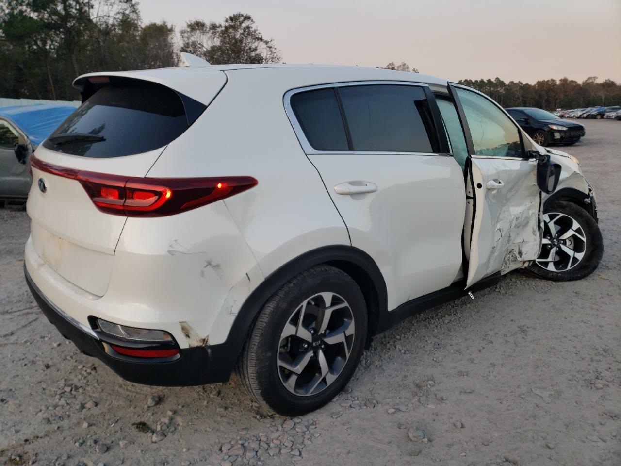 2022 KIA SPORTAGE LX VIN:KNDPM3AC4N7021106