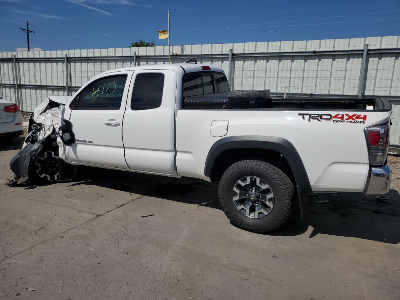 2022 TOYOTA TACOMA ACCESS CAB VIN:3TYSZ5AN1NT078768