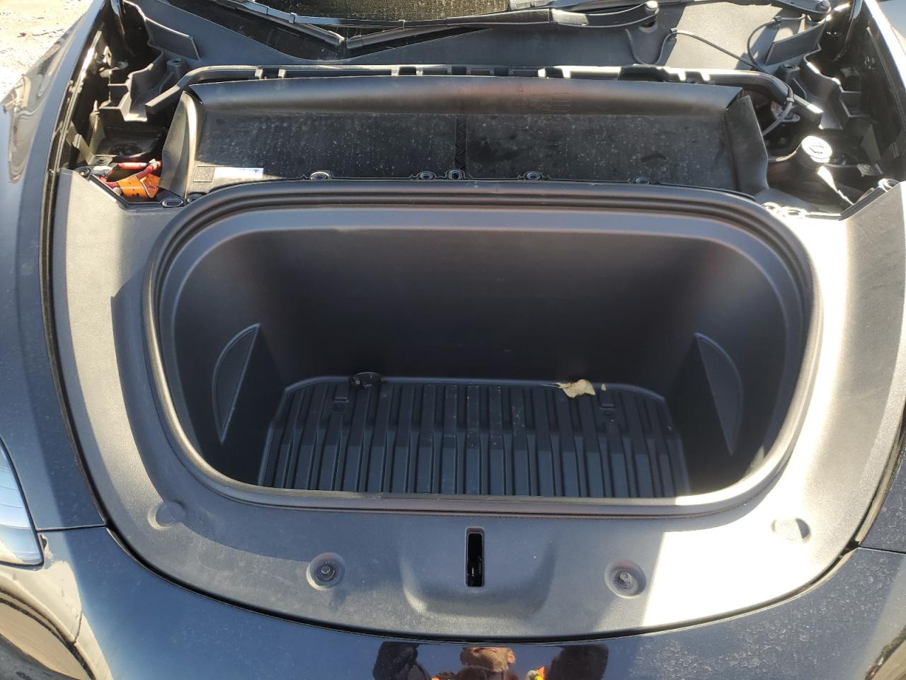 2023 TESLA MODEL Y  VIN:7SAYGDEE0PF635549