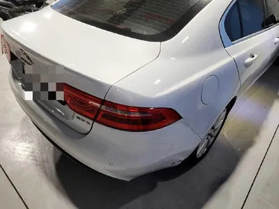 2015 Jaguar XE VIN: