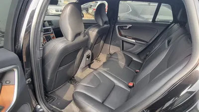 2016 Volvo V60 YV1FZA8BDG1017841 VIN:YV1FZA8BDG1017841