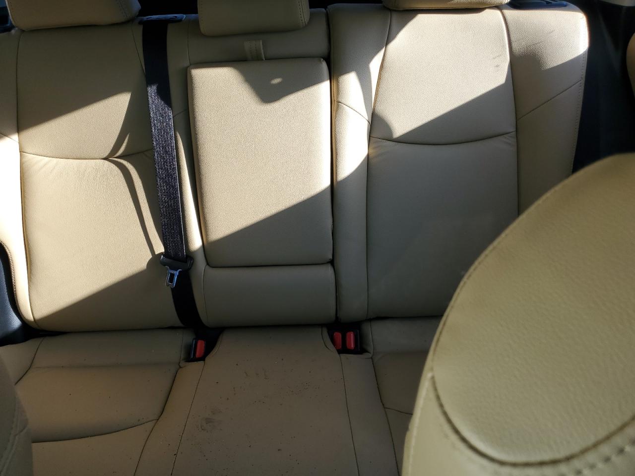 2022 TOYOTA RAV4 XLE VIN:JTMRWRFV9ND144983