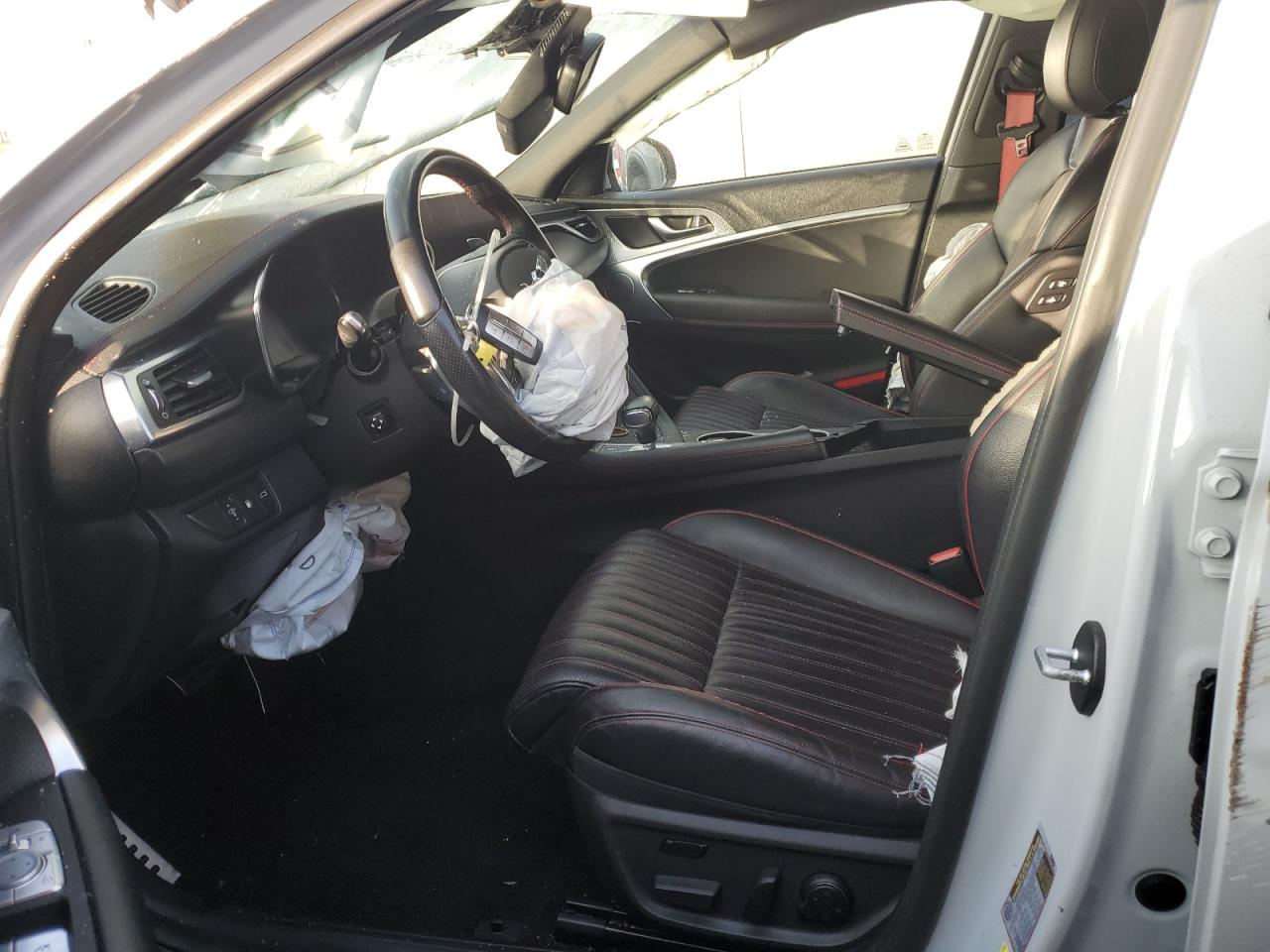 2022 GENESIS G70 BASE VIN:KMTG54TE9NU081984