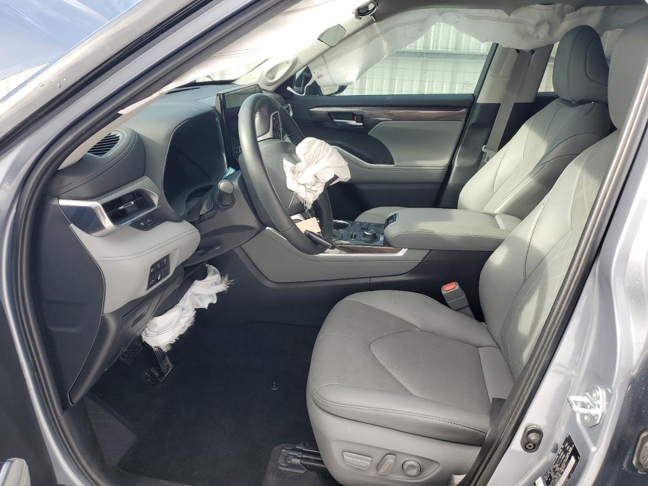 2024 TOYOTA HIGHLANDER LE VIN:5TDKDRBH9RS535536