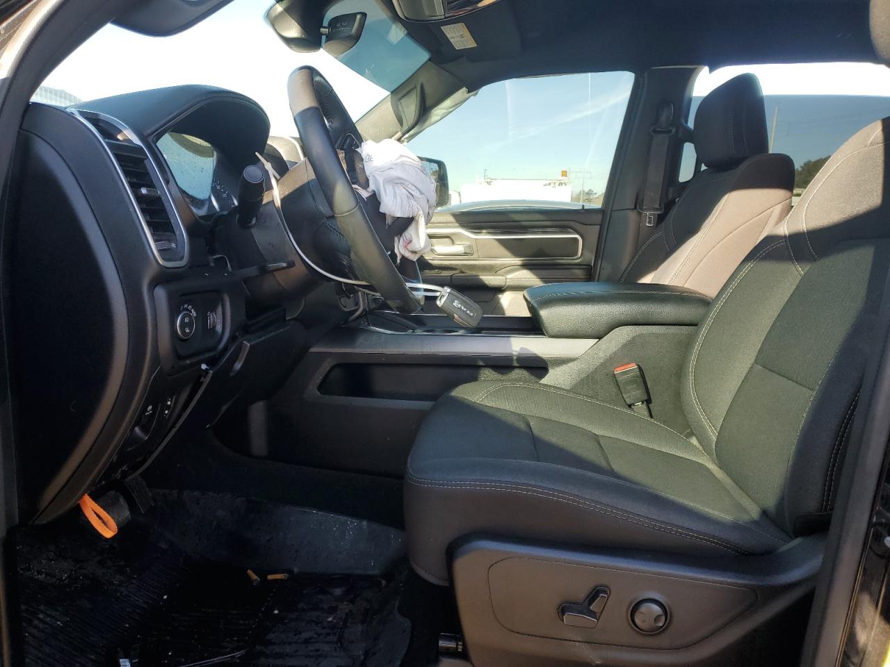 2024 RAM 1500 BIG HORN/LONE STAR VIN:1C6RREFT3RN179234