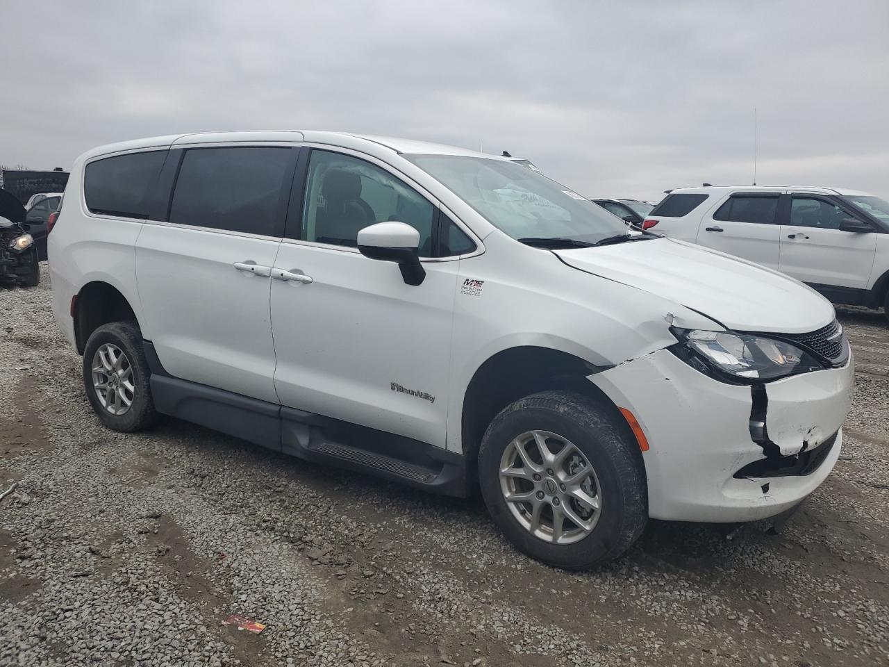 2023 CHRYSLER VOYAGER LX VIN:2C4RC1CG2PR561796