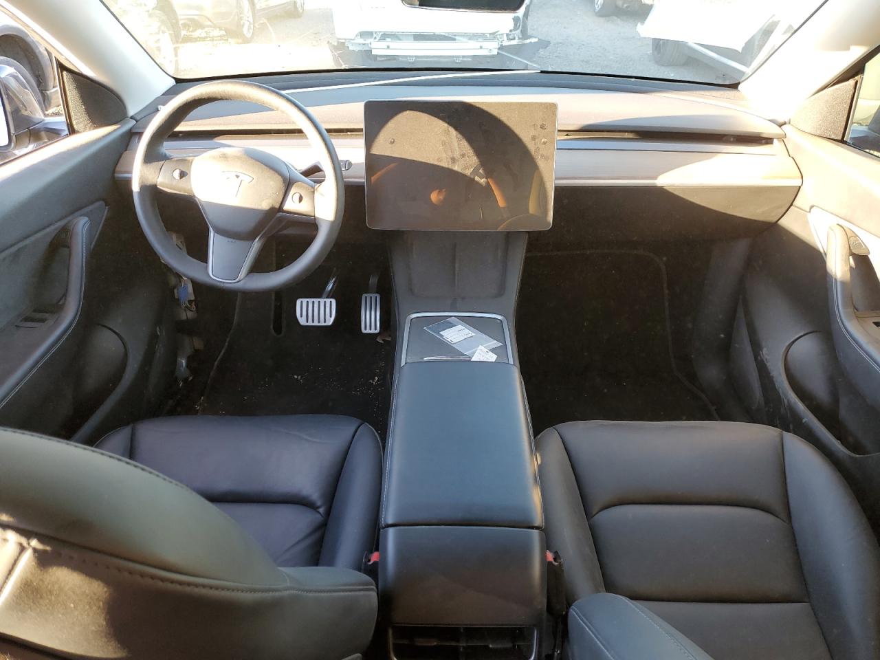 2022 TESLA MODEL Y  VIN:7SAYGDEF9NF397612
