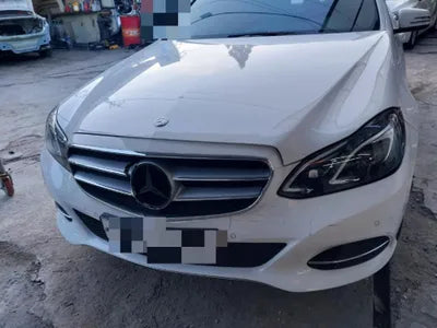 2015 Mercedes-Benz E 250 VIN: