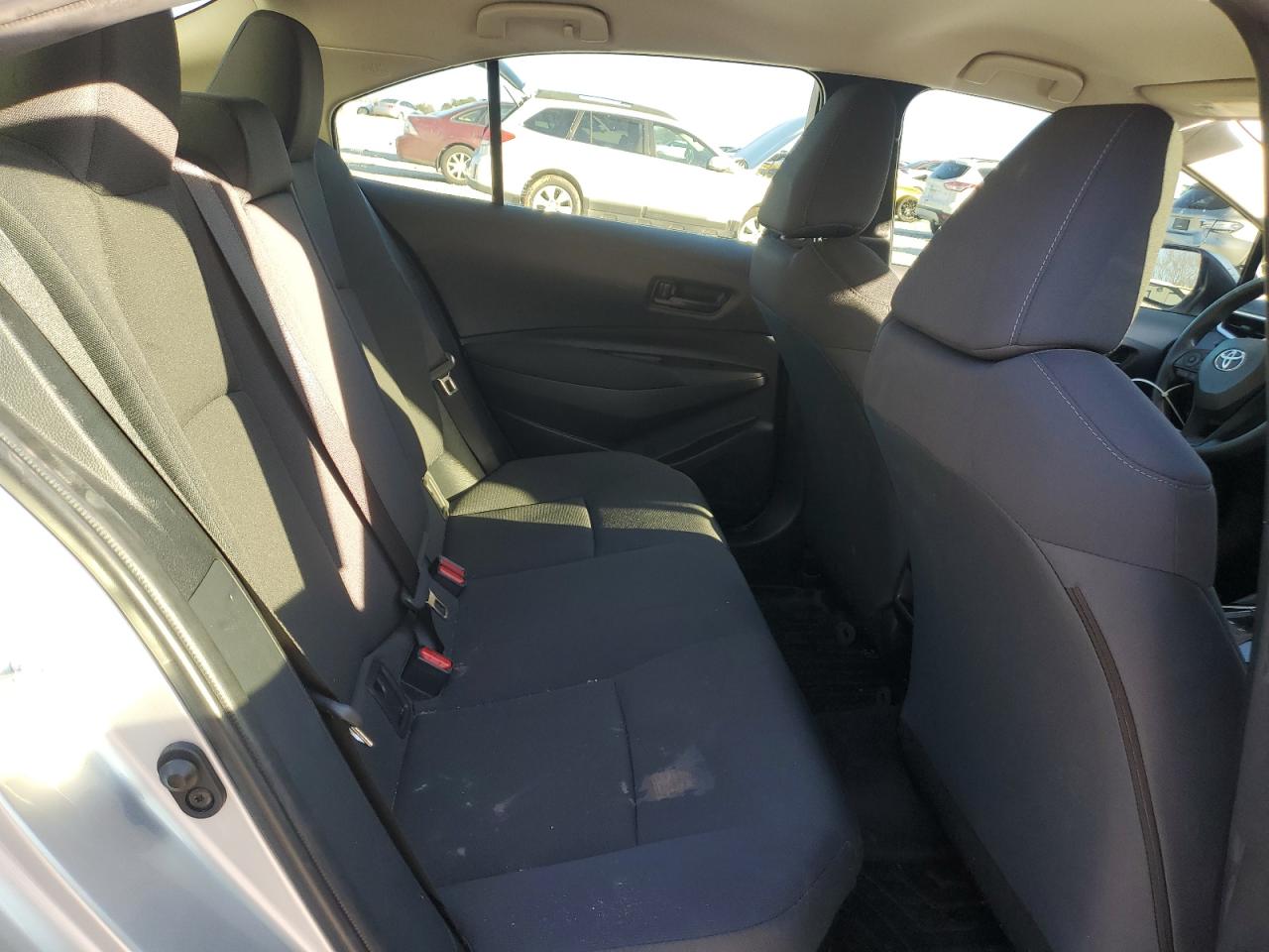 2022 TOYOTA COROLLA LE VIN:JTDEAMDE8NJ038111
