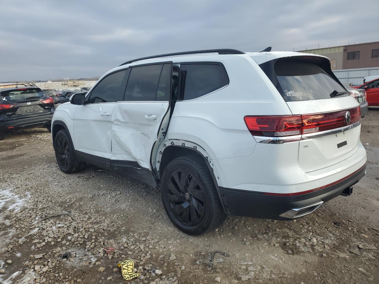 2024 VOLKSWAGEN ATLAS SE VIN:1V2WR2CAXRC509328