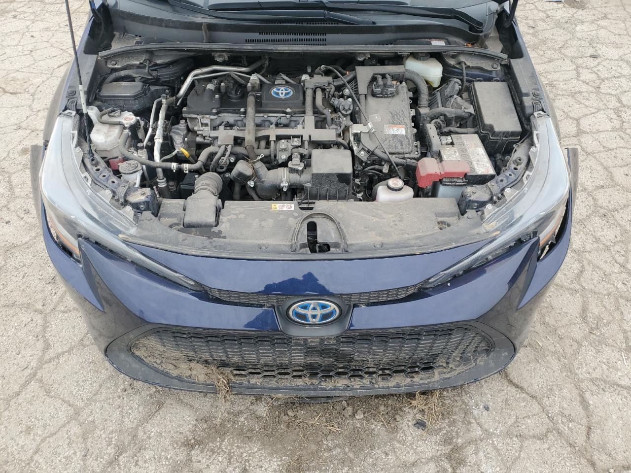 2022 TOYOTA COROLLA LE VIN:JTDEAMDE2NJ055163