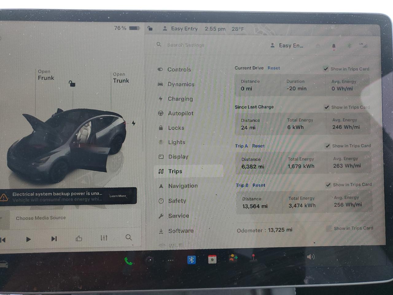 2023 TESLA MODEL Y  VIN:7SAYGDEE8PA116004