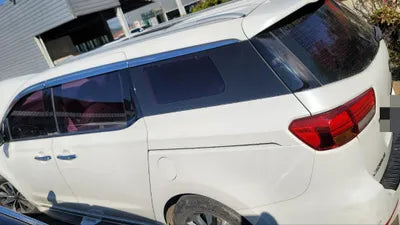 2014 Kia Carnival VIN:
