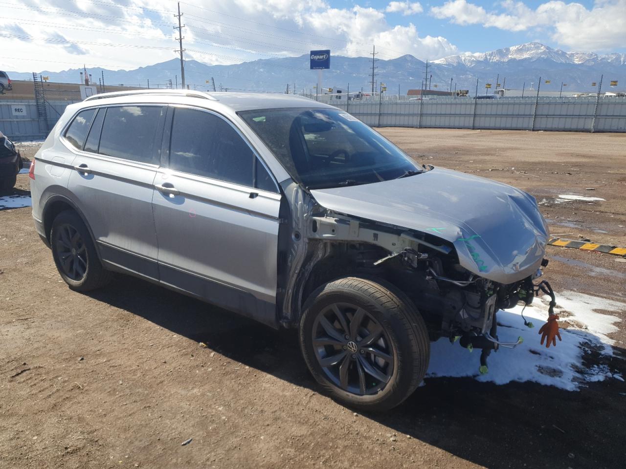 2023 VOLKSWAGEN TIGUAN SE VIN:3VV2B7AX1PM065939